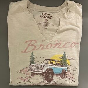 Ford Bronco Beige Graphic T-Shirt